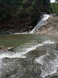 Ada Banyak Curug, Kampung Madu Hingga Goa Stalaktit
